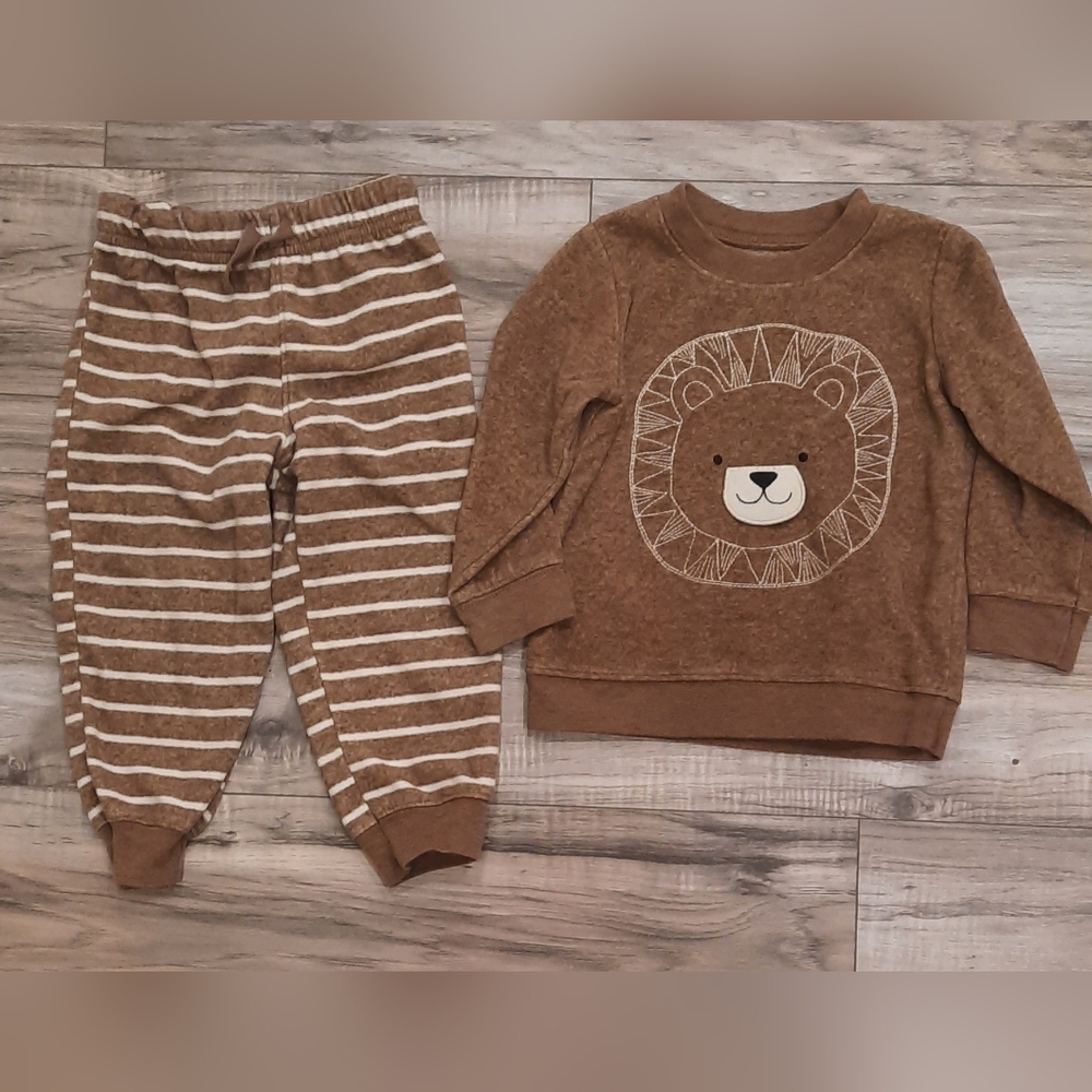Brown Toddler Lion Sweater & Striped Joggers Set